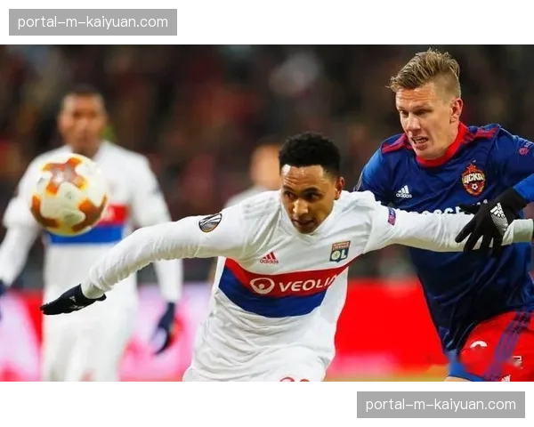 法甲中游球队的生存之道:对比图卢兹与洛里昂在由守转攻阶段战术选择的差异性 法甲中游球队的生存之道:对比图卢兹与洛里昂在由守转攻阶段战术选择的差异性